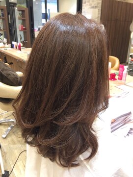 ヴィサージュ ユニール(VISAGE unir) エレガントヘア