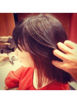 リップス ヘアー(Lips hair) チラ見えインナーカラー