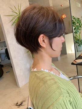 テン(Ten) くびれショート