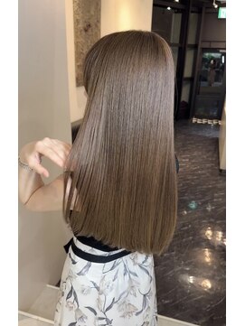 ザシェノンアオヤマ(THE CHAINON AOYAMA) くびれヘアレイヤー髪質改善ケラチントリートメント