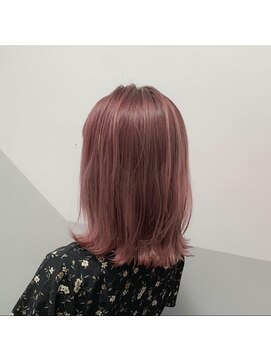ミエルヘアーエスト 新宿店(mielhair est) 透明感ピンク