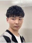 マッシュショート刈り上げナチュラルパーマスタイル