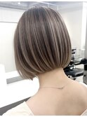 表参道ボブショートレイヤーボブ小顔カット白髪ぼかしハイライト