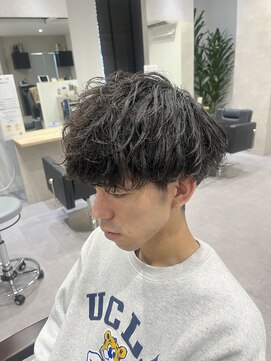 ステアーズ(Stairs) シャドウパーマ