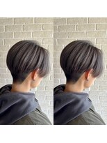 アボックス(abox)&nbsp;前下がりハンサムショート