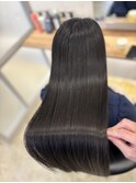 乾かすだけで艶髪【縮毛矯正/美髪矯正/髪質改善】