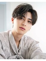 オーシャントーキョー 心斎橋(OCEAN TOKYO WEST)&nbsp;韓国ヘアニュアンスパーマカルマセンターパートコンマヘアウルフ