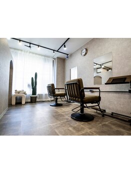 〈伏見桃山/桃山御陵前徒歩1分〉あなたの日常を明るく照らす居場所へ。髪も心も穏やかに、美しく。