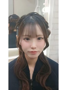 くるみちゃんヘア アレンジ（ハーフアップ アレンジ）