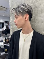 メンズサロン キング 梅田店(Men’s salon K!ng)&nbsp;韓国マッシュセンターパートツーブロックメンズハイライトウルフ