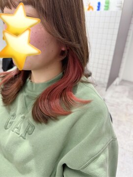 ヌーヌー 鶴ケ峰(nuu nuu) インナーカラー×韓国レイヤーカット