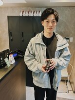 ザ クラン バイ ヘッドライト 仙台長町店(THE CLAN by HEADLIGHT) 【2ブロック × 刈り上げ × アップバング × 眉カット】