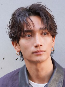 フィフス 大分(fifth) 大分ニュアンスフェザーパーマメンズカットセンターパートウルフ