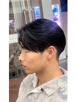 フィフスワン(fifth one) 刈り上げセンターパート