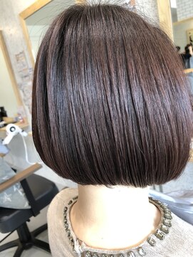 キールーム(Kir'oom) ワンレングスボブ