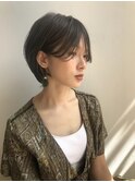 美髪マニッシュショートネイビーカラー