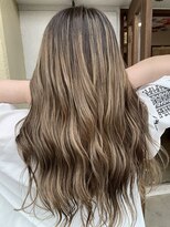 ハク(haku)&nbsp;#吉原color バレイヤージュ