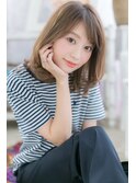 大人巻きシルキーベージュで外国人風小顔アンニュイヘアb1