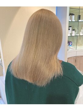 ビスコッティヘア (BISCOTTI HAIR) 【大人気！！】ペールベージュ