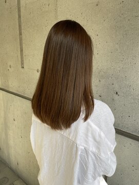 ウタ(uta) 【あおき　ひかる】サラサラロングストレート