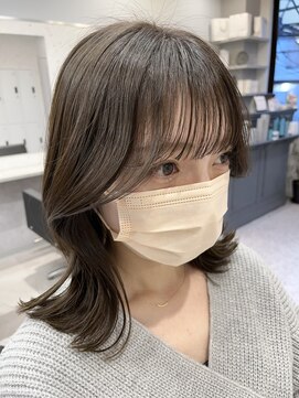 アデプト 北千住店(adept) 【adept北千住 エリスタイル】韓国風くびれミディアムヘア