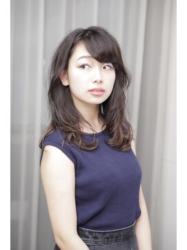 ルルディ バイ アフロディーテ銀座(luludi by APHRODITE) カール/セミディ/シアーカラー/姫カット/銀座