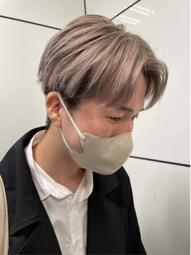 ヘアーアンドメイク ビス(HAIR&MAKE bis) モテる髪色!柔らかいミルクティーカラー【加藤沙久楽】