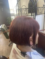 ビーヘア(be hair)&nbsp;大人綺麗なブラウンレッド×丸みボブ