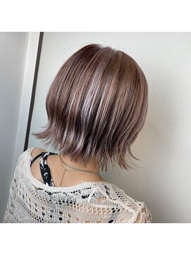 アイズ 本厚木(AIZU) コントラストハイライトバレイヤージュ　ホワイトベージュ