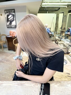 ラテベージュミルクティーベージュハイトーンカラーグレージュ