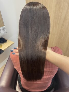 レイ(Ray) 髪質改善ストレート 髪にドラマを