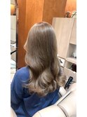ミルクティーグレージュ