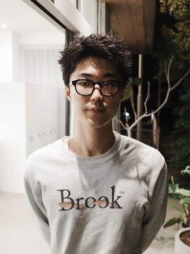 ユートゥイーズ つくば(U too e's) スパイキーショート/ 爽やかメンズショート 寺沢 颯