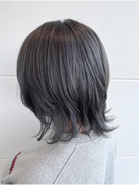 グランデュール 焼津店(GRANDEUR) ミディアムレイヤーカット