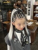 バイブアンドアネックス(VIBE & ANNEX)&nbsp;ホワイトエクステハーフコーンロウ6本