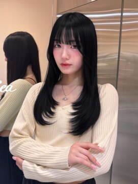 シー バイ ロンド 新宿(Sea by Lond) ブルーブラック×レイヤーカット
