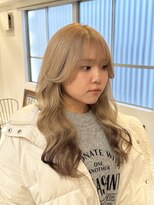 ルイ(ROUIS produced by LUCK 津田沼)&nbsp;ROUIS 津田沼 ホワイトミルクティー 裾カラーブラウン