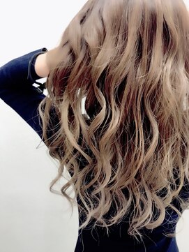 ヘアーアンドメイク エイダ(hair&make eida) 大人かわいいイルミナグレージュかきあげロング20代30代40代