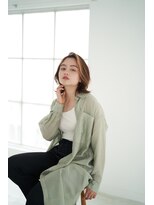 ビュート ヘアー ジョージ(Beaut Hair GEORGE) たっぷりレイヤーのリラクシーロブ