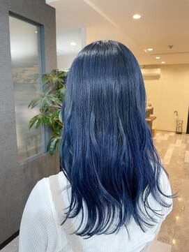 リオリス ヘア サロン(Rioris hair salon) ネイビーブルー