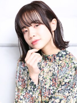 クラッチ 博多(CLUTCH) 大人可愛い小顔美髪ツヤ髪ガーリー似合わせカットA4