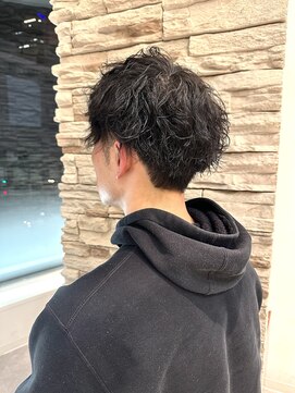 レナークアリア(LENAHC ARIA) スパイラルパーマ