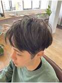 ツーブロック刈り上げショートレイヤー