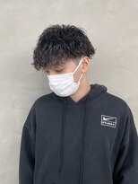 リトバイプティパ(Lit by petit-pas) 刈り上げマッシュ/波巻きスパイラル