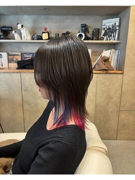 ビーハイブ ギフト(BeeHIVE GIFT) ウルフヘアー＋インナーカラー