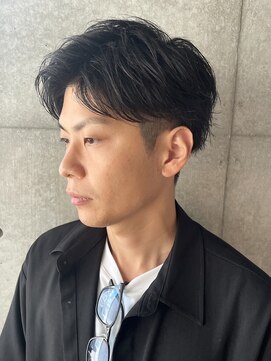 ブルニール 心斎橋(BLEUNIR) メンズカット 短髪 七三分け ツーブロック 刈り上げ