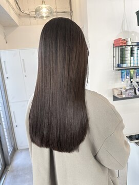 ピノ(pino.) 透明感オリーブカラー