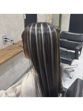 クリーム 大宮(CREAM) ホワイトコントラストハイライト