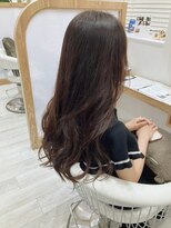 アドラーブル 駅南店(adorable) レイヤーエモージュ小顔カットシースルーバング大人ガーリー