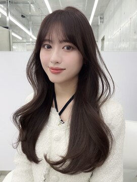 エヌアイ オモテサンドウ(ni omotesando) 柔らかベージュ/くすみベージュ/シースルーバング上野